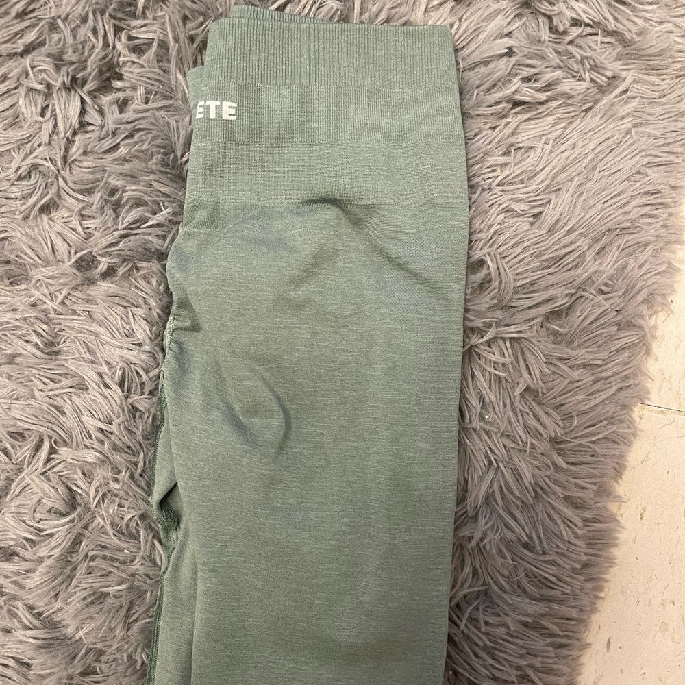 Size small nodmadic blue leggings